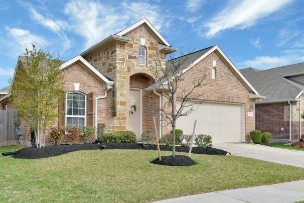 https://YakovH.NewConstructionHomesForYou.com